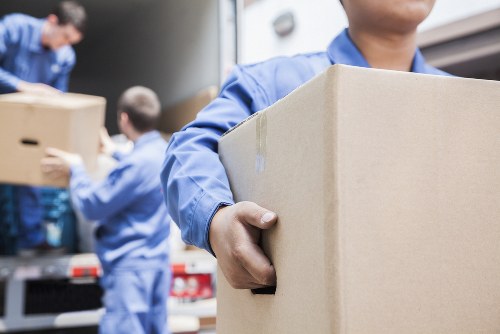 Moving house service in Bromley with local access planning