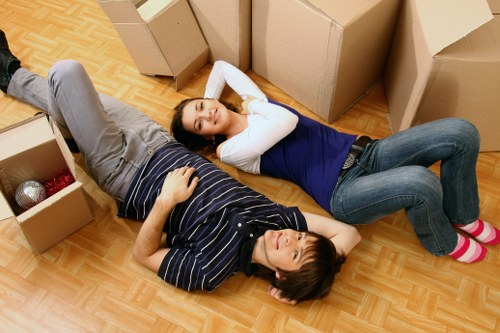 Load-based and cubic-yard pricing concept for Bromley removals